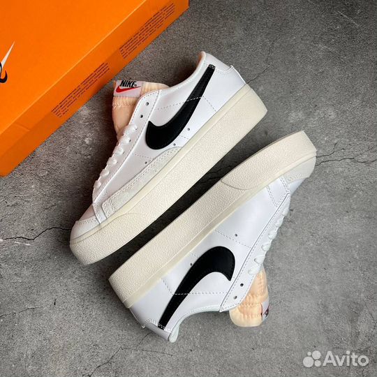 Nike Blazer Low Platform White Black