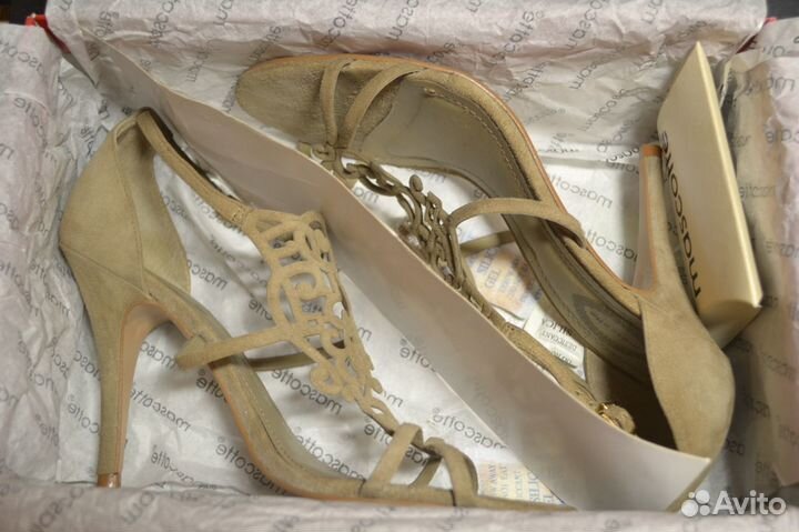 Босоножки Mascotte натуральный велюр, р.39-40