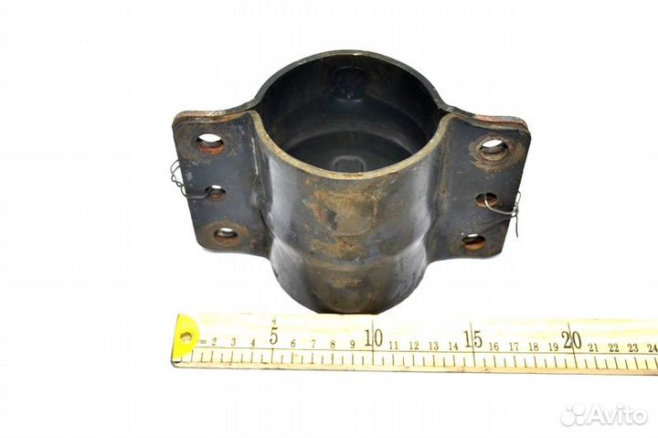 Кронштейн крыла ведущего моста, задний левый scani