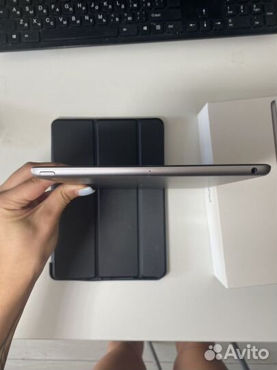 iPad 6 поколения 9.7