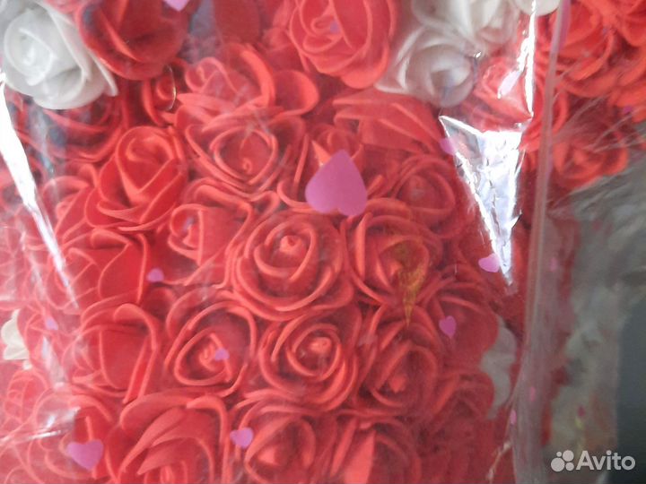 Подарок для девушки на 8 марта