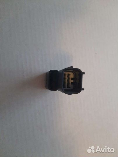 Разъём(фишка) на рулевую электро рейку honda civic