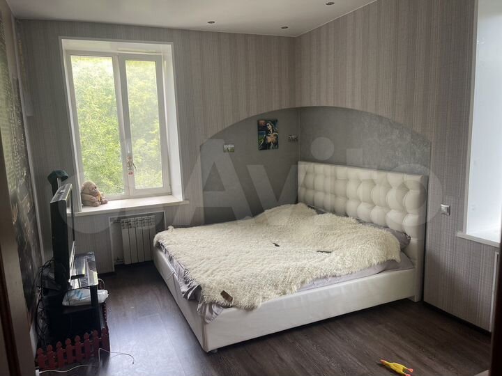 2-к. квартира, 68 м², 2/3 эт.