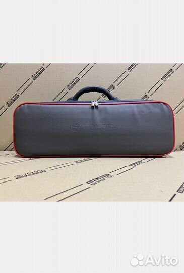 Набор автомобилиста оригинал тойота ленд крузер