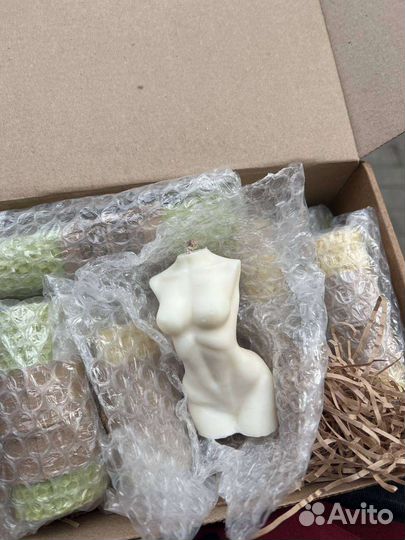 Свеча женское и мужское тело