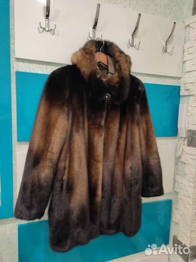 Шуба норковая с капюшоном