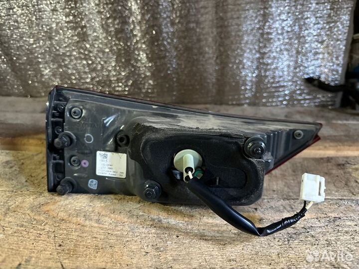 Фонарь задний правый Lexus Is200T Is250 2013