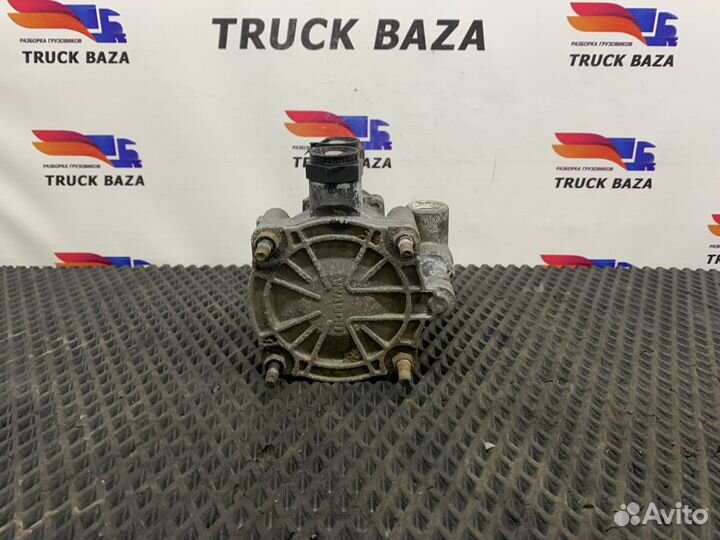 81523016189 Кран управления тормозами прицепа