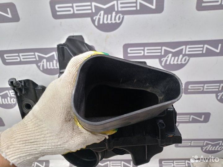 Корпус воздушного фильтра Opel Insignia ZG09