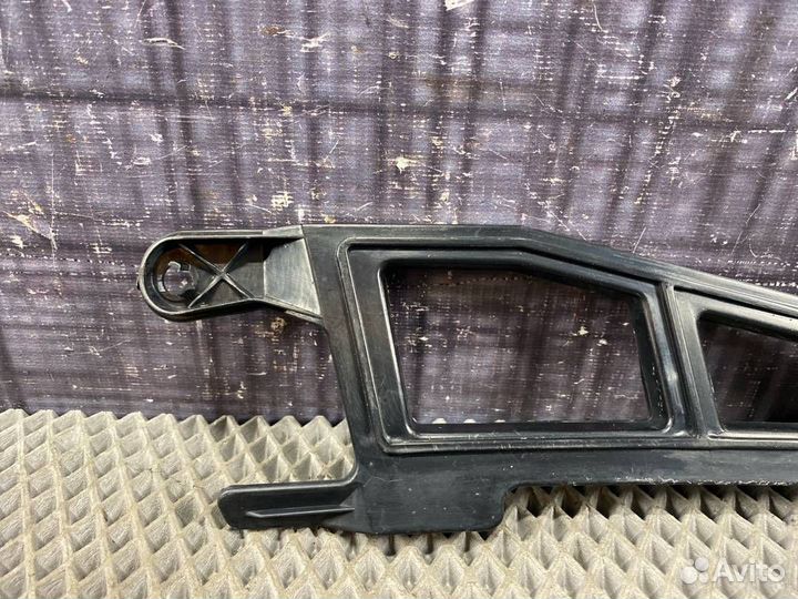 Крепление бампера заднее левое Bmw X5 E70 N62 2007