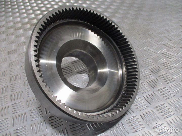 Коронарная шестерня со ступицей ZF 1316332130