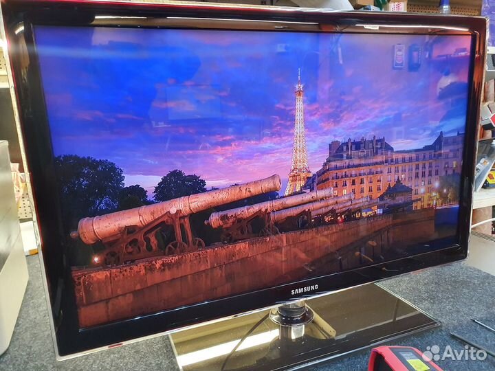 Телевизор Samsung UE32D550RW с гарантией