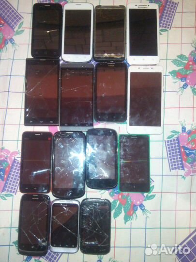 Телефоны на запчасти