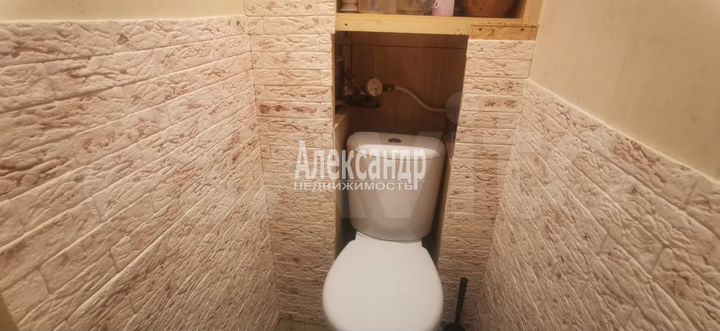 1-к. квартира, 43 м², 1/5 эт.