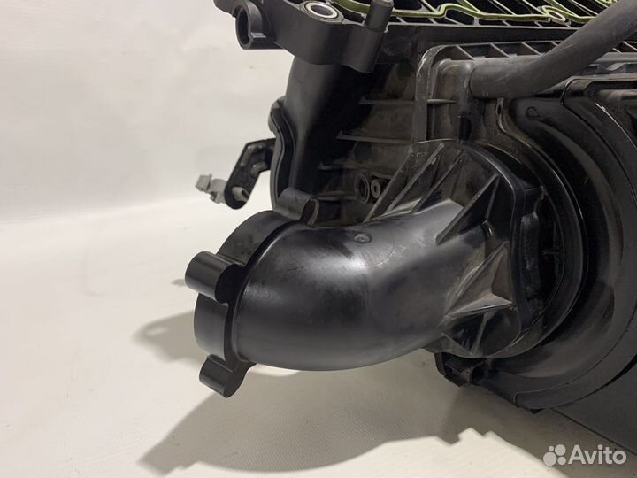 Впускной коллектор Chevrolet Cruze 1.6 F16D4