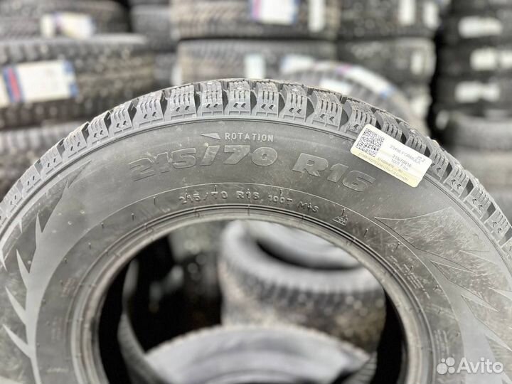 Pirelli Formula Ice 215/70 R16 100T