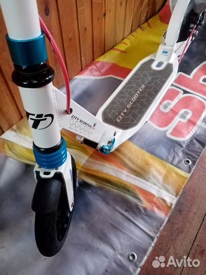 Продам самокат