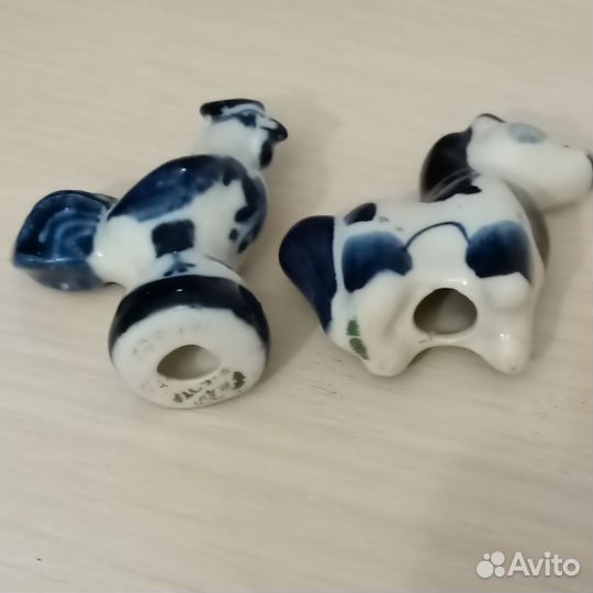 Фарфоровые статуэтки 