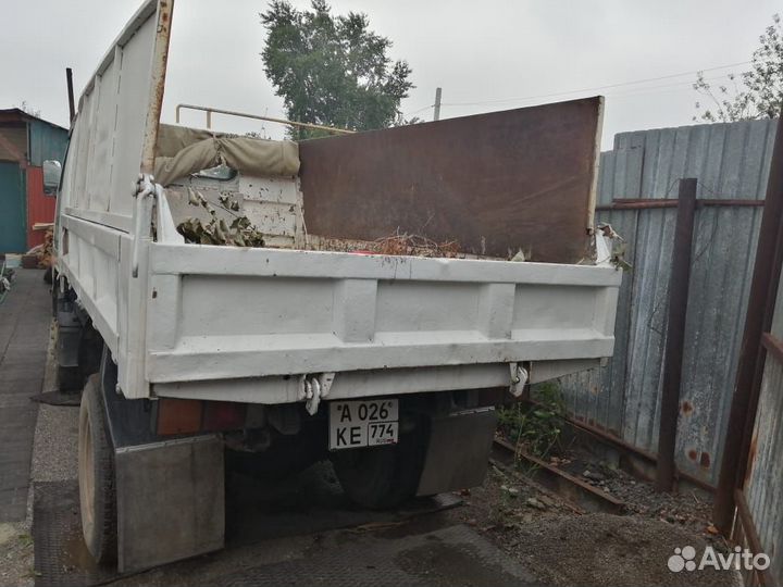 Nissan Atlas бортовой, 1989