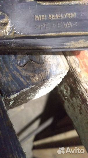 Брызговики Mitsubishi carisma задние