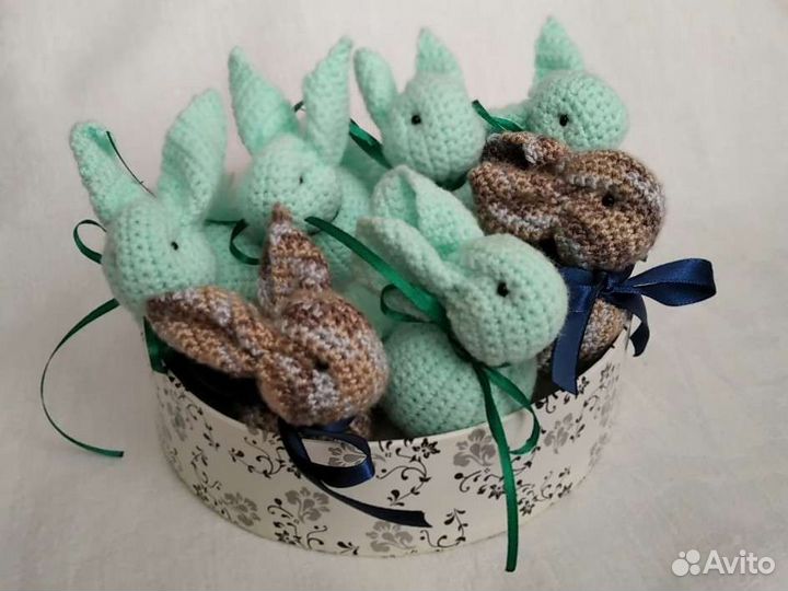 Фигурка кролик