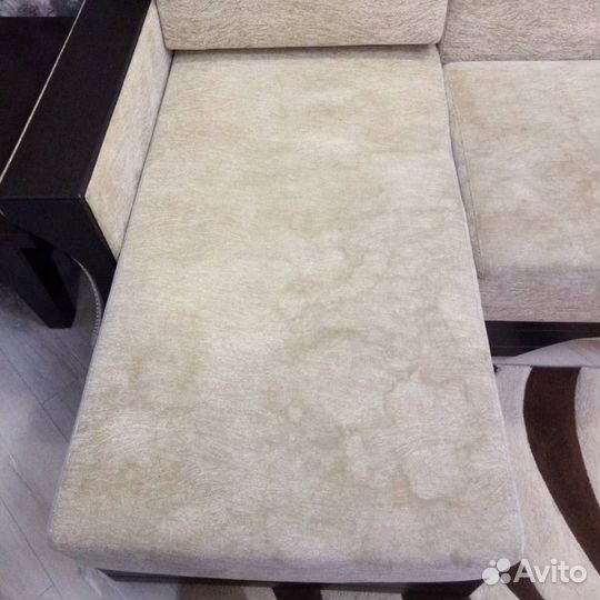 Профессиональная химчистка мягкой мебели на дому