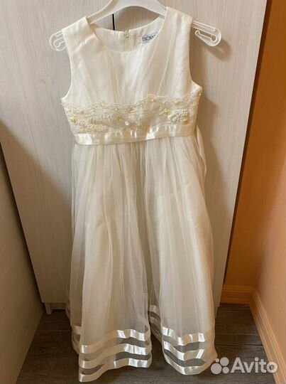 Платье нарядное