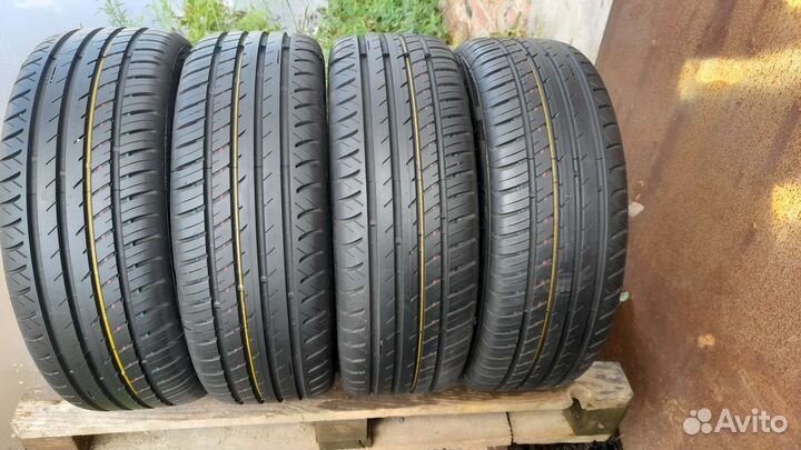 Viatti Strada Asimmetrico V-130 215/60 R16