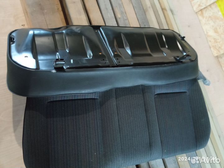 Задний диван passat b3 пассат б3 заднее кресло