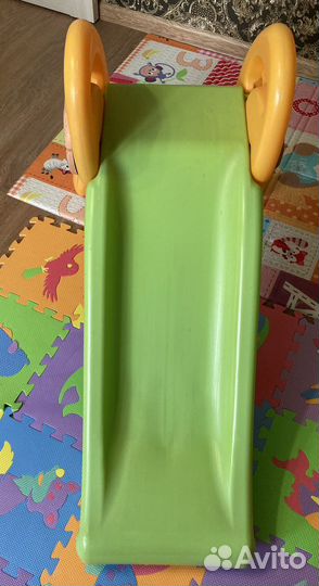 Детская горка маленькая