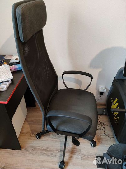 Кресло IKEA markus