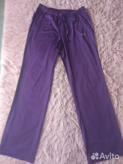 Спортивный костюм женский