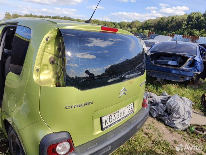 Крышка багажника Citroen C3 Picasso