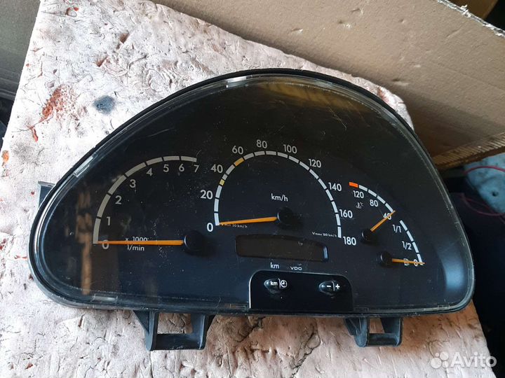 Панель приборов Мерседес Спринтер 2000-2006 год