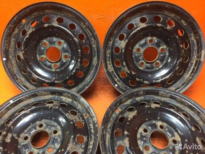 2 шт. Диски - R16 (5х114,3)