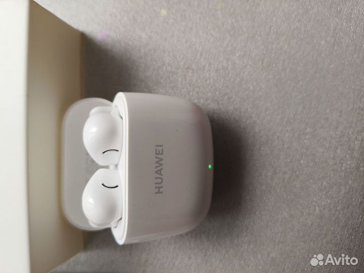 Беспроводные блютуз - наушники Huawei FreeBuds SE2