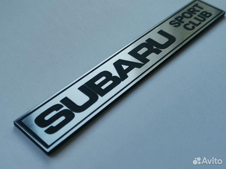 Фирменный шильд Subaru Sport Club