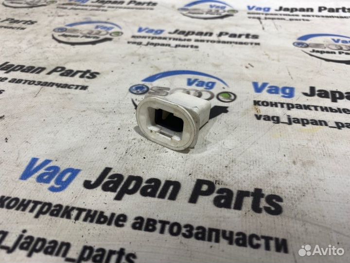 Крепление сиденья Audi A5 T8 cala 2008