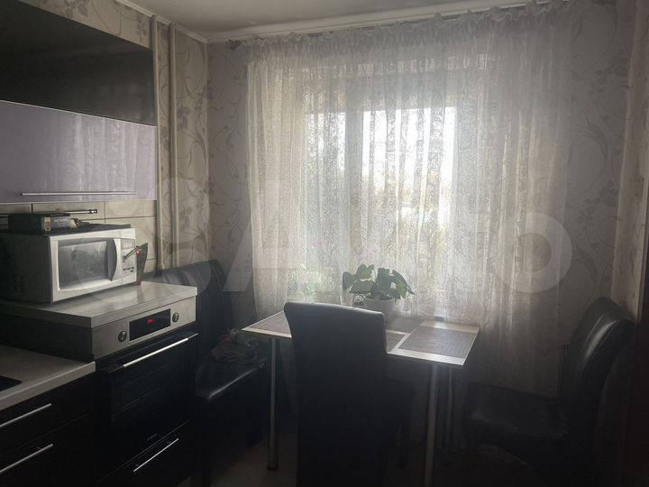 4-к. квартира, 83 м², 2/9 эт.