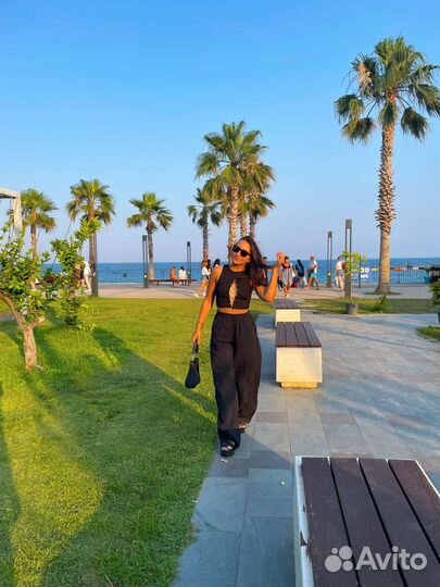 Менеджер маркетплейсов,Няня,админ