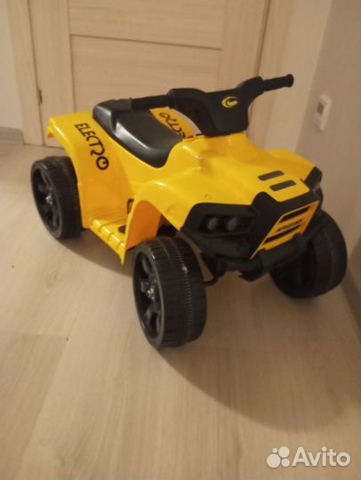 Электромобиль,квадроцикл