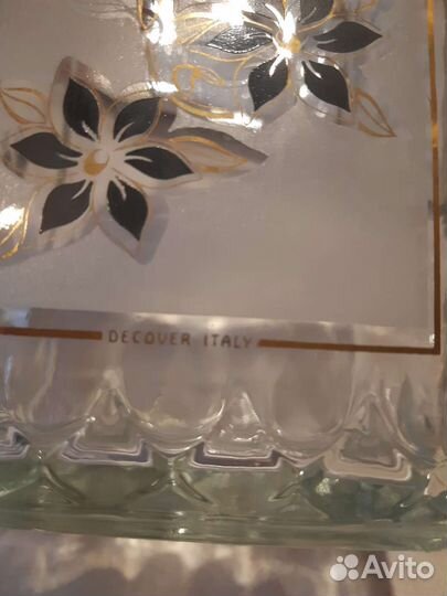 Графин и стаканы