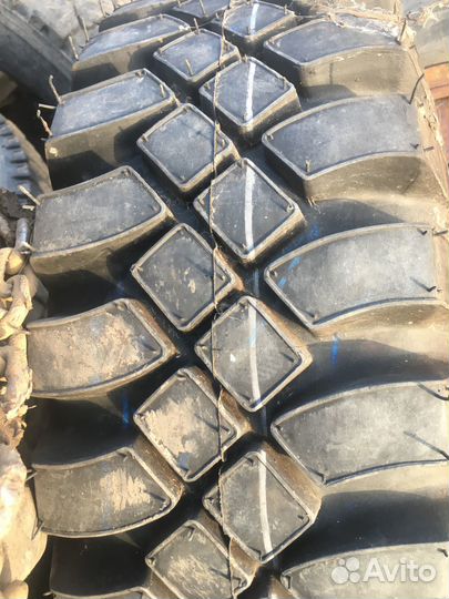 Продам с/х шину 10,0/75 -15,3 (260/75 -15,3) б/кам