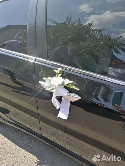 Свадебные украшения на машину