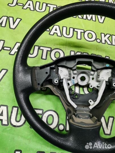 Рулевое колесо Toyota Corolla
