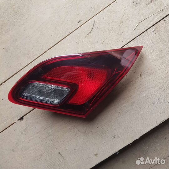 Фонарь внутренний правый opel astra j оригинал