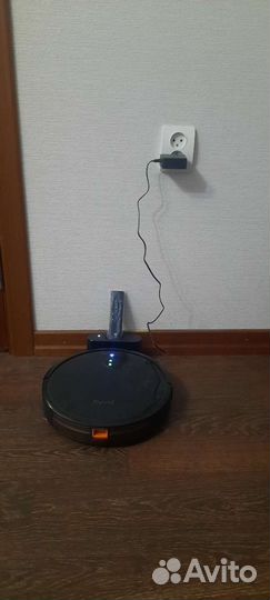 Робот пылесос