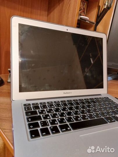 Macbook air 13 2017 8/256