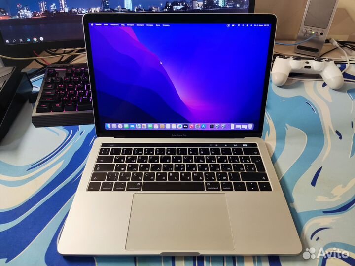 Apple Macbook Pro 2017 13 Touch Bar A1708