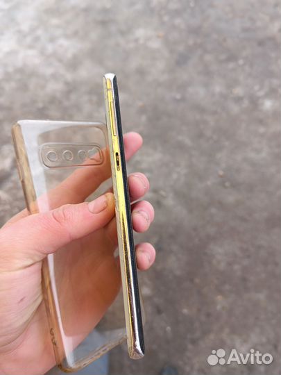 Samsung Galaxy S10, 8/128 ГБ